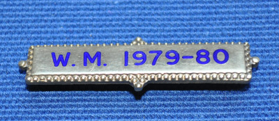 Breast Jewel Middle Date Bar 'WM 1979-80 - Engraved - Click Image to Close